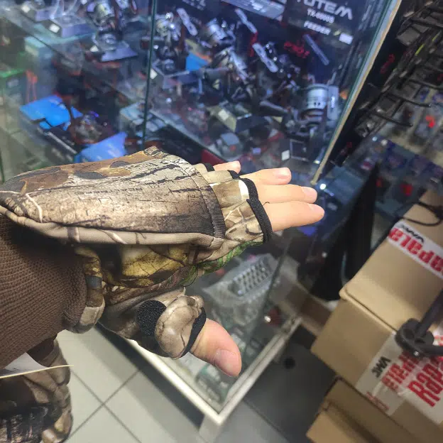 RealTree Pirštinės - Šiltos ir Universalios - Image 2